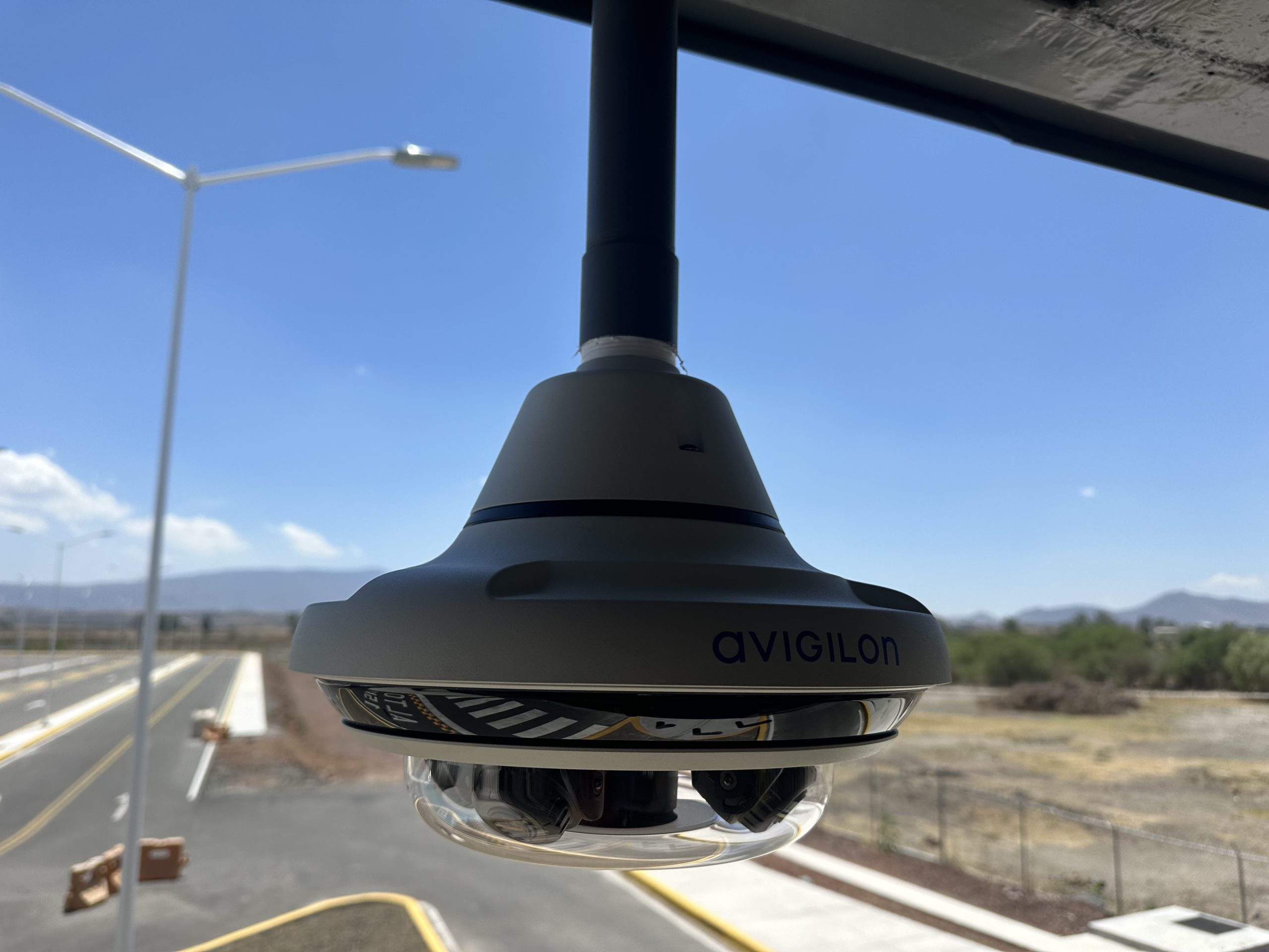 Centro de monitoreo con videowall de CCTV implementado por CTS Ingeniería